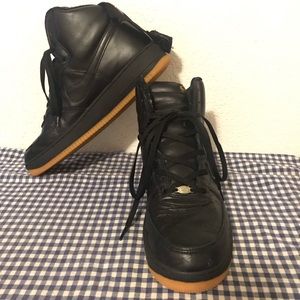 🔥 NIKE AIR “Black Gumsoles” EUC 🔥 Size 12